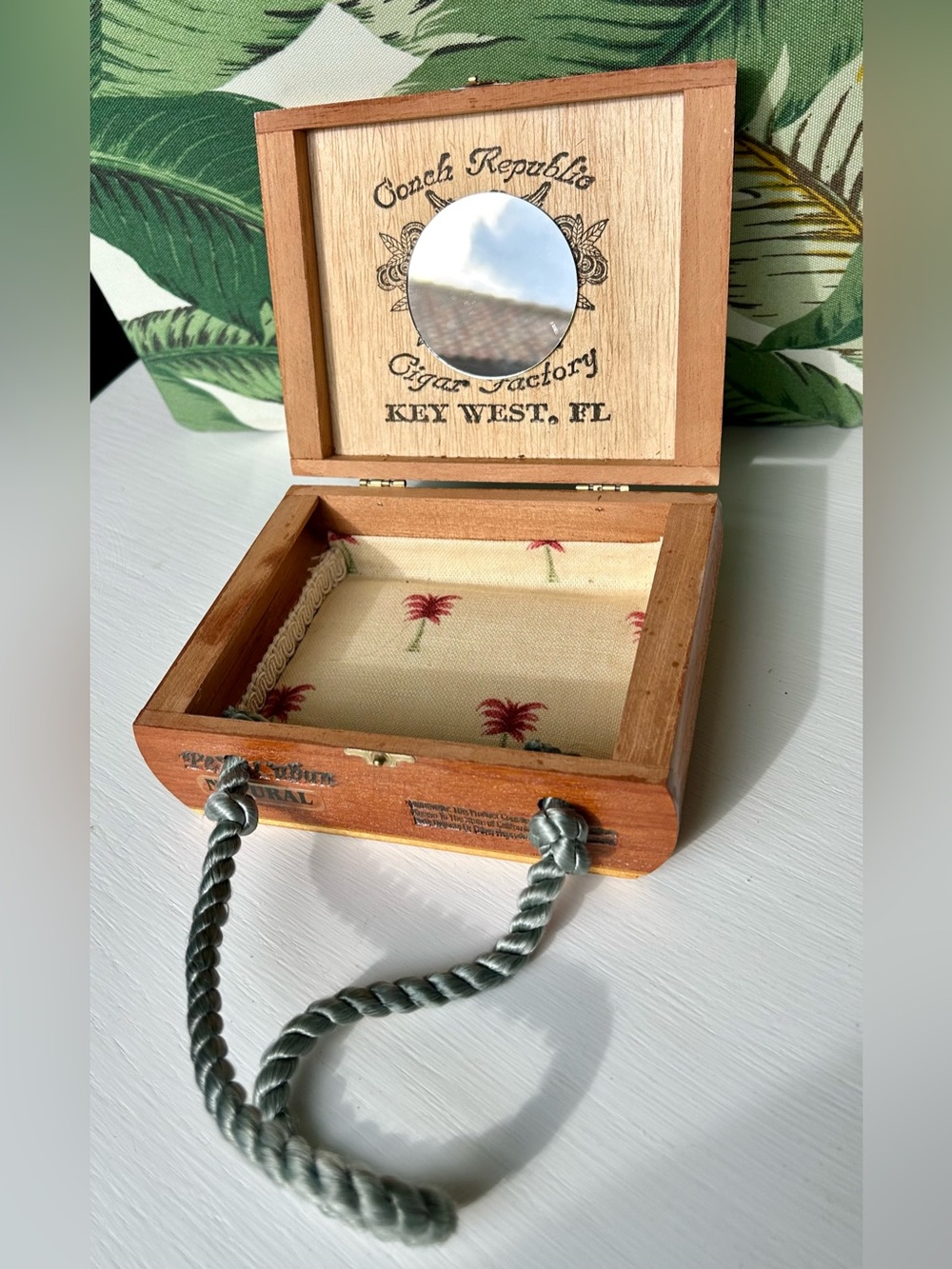 Painted Tropical 🌴 Wooden Cigar Box Purse
